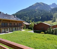 mont-blanc-alpine-estate-220x190.jpg