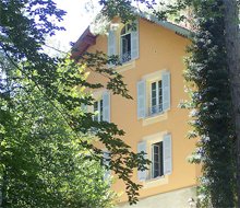 buitenkant hotel u castellu-220x190.jpg