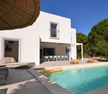 calvi-location-villa-corse-villa-anna-lisa-220x-190.jpg