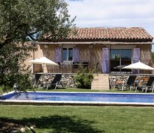 restanques-de-beaudine-forcalquier-villas-zwembad-220x190.jpg