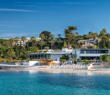 cap d'antibes beach hotel strand zee 220x190.jpg