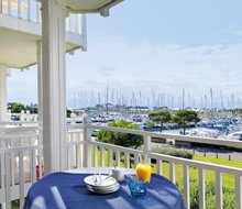 pv-premium-port-crouesty-bretagne-aan-de-haven-220x190.jpg