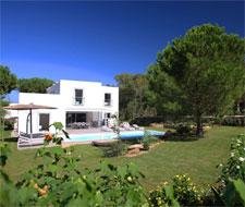 VILLAS-MANDARINE CALVI CORSE