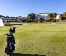 CHATEAU TAULANE provence golf hotel luxe